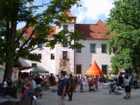 /album/fotogalerie-statni-zamek-trebon-perla-v-okveti-vodni-ruze/zamek-trebon3-jpg1/